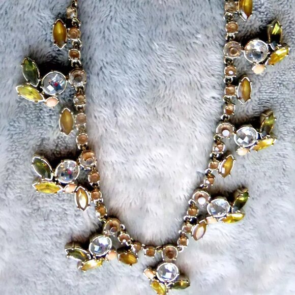 Vtg Goldtone Crystal Jeweled Choker Statement Necklace Rhinestone Toggle Closure - Picture 14 of 16